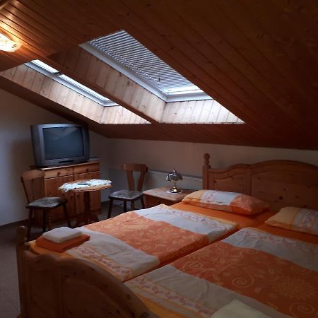 Meschkes Gasthaus Pension Hohnstein Dış mekan fotoğraf